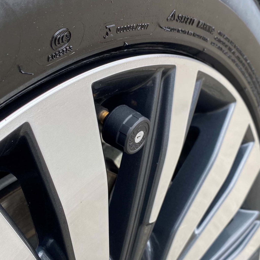 Safety Dave Tyre Pressure Monitoring System - Car & Caravan 6 Wheels