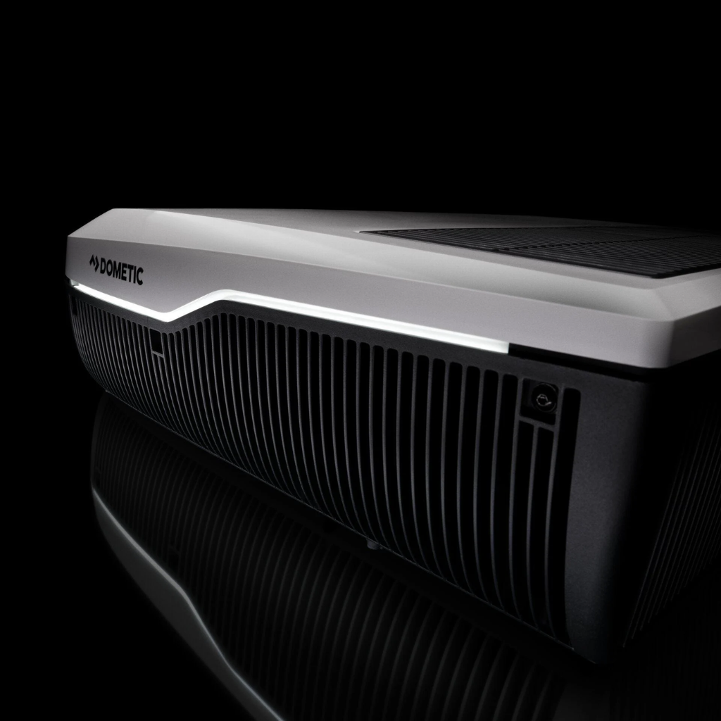 Dometic FJZ White FreshJet Series Lite Air-Conditioner with ADB