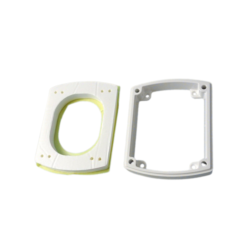 Clipsal White 10A Modern Style Outlet
