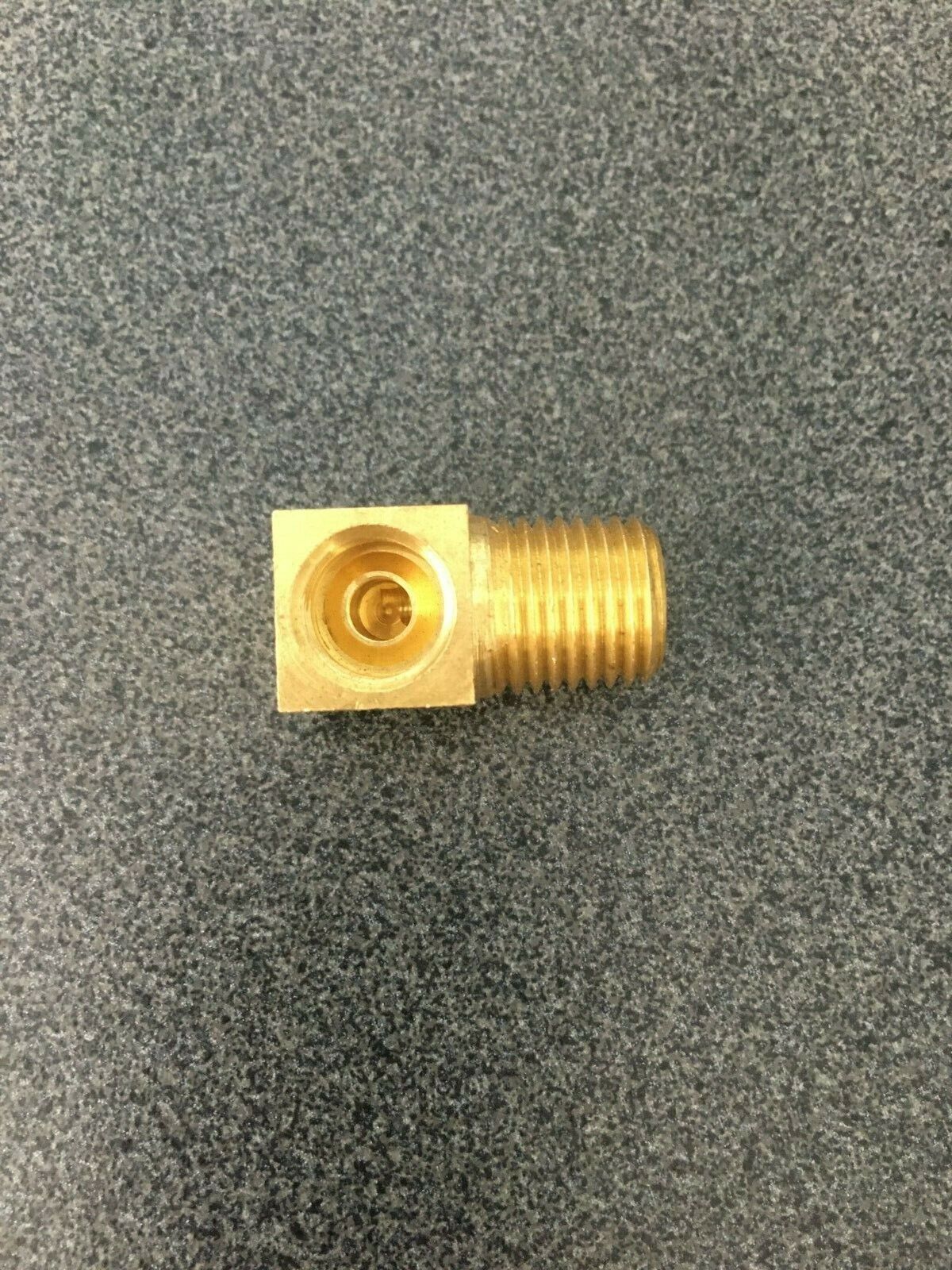 Gas Components 5904 Inverted Flare 1/4" x 1/4" MNPT Elbow - Image 3