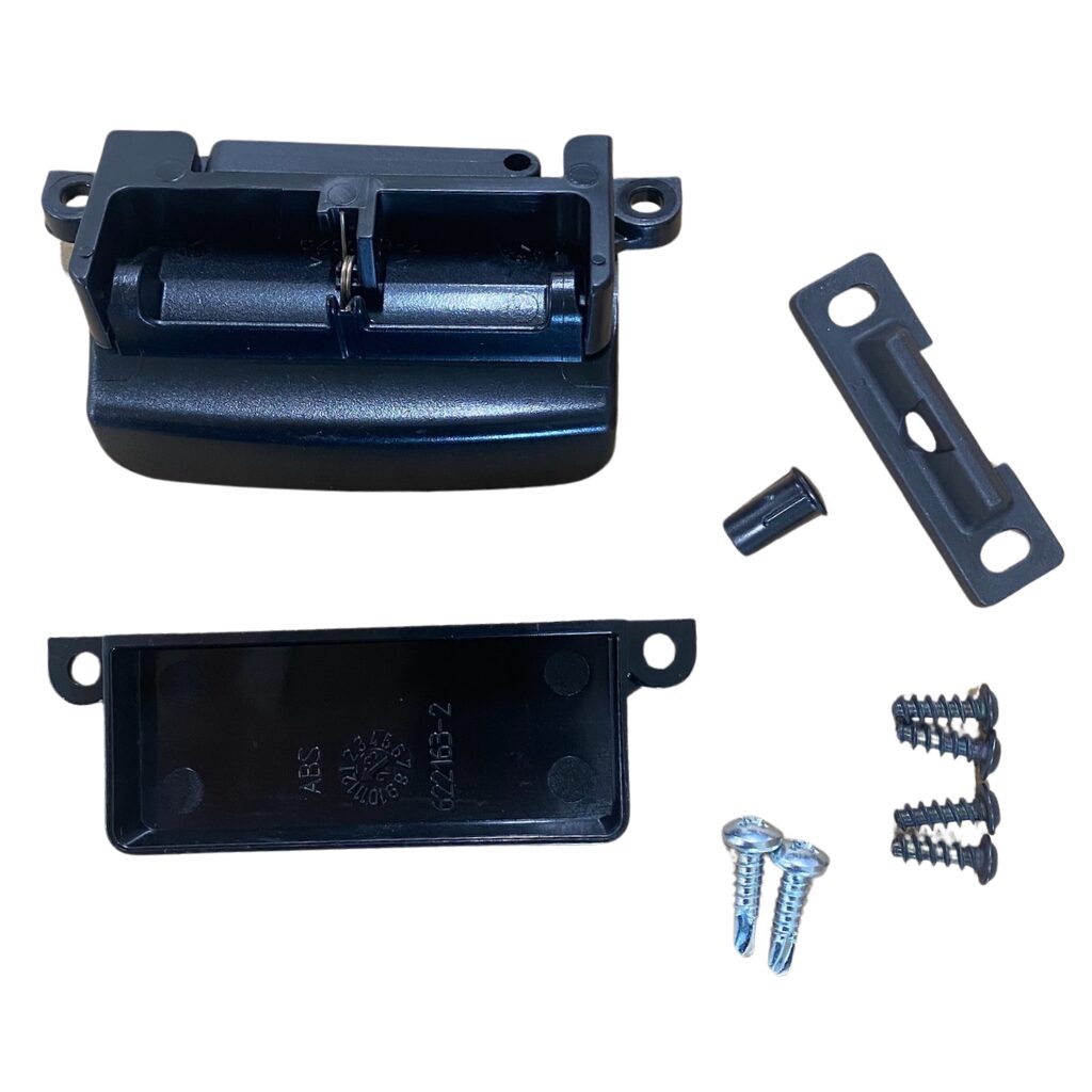 Thetford 62698527 Door Latch To Suit Thetford 3-Way Fridge - Image 2