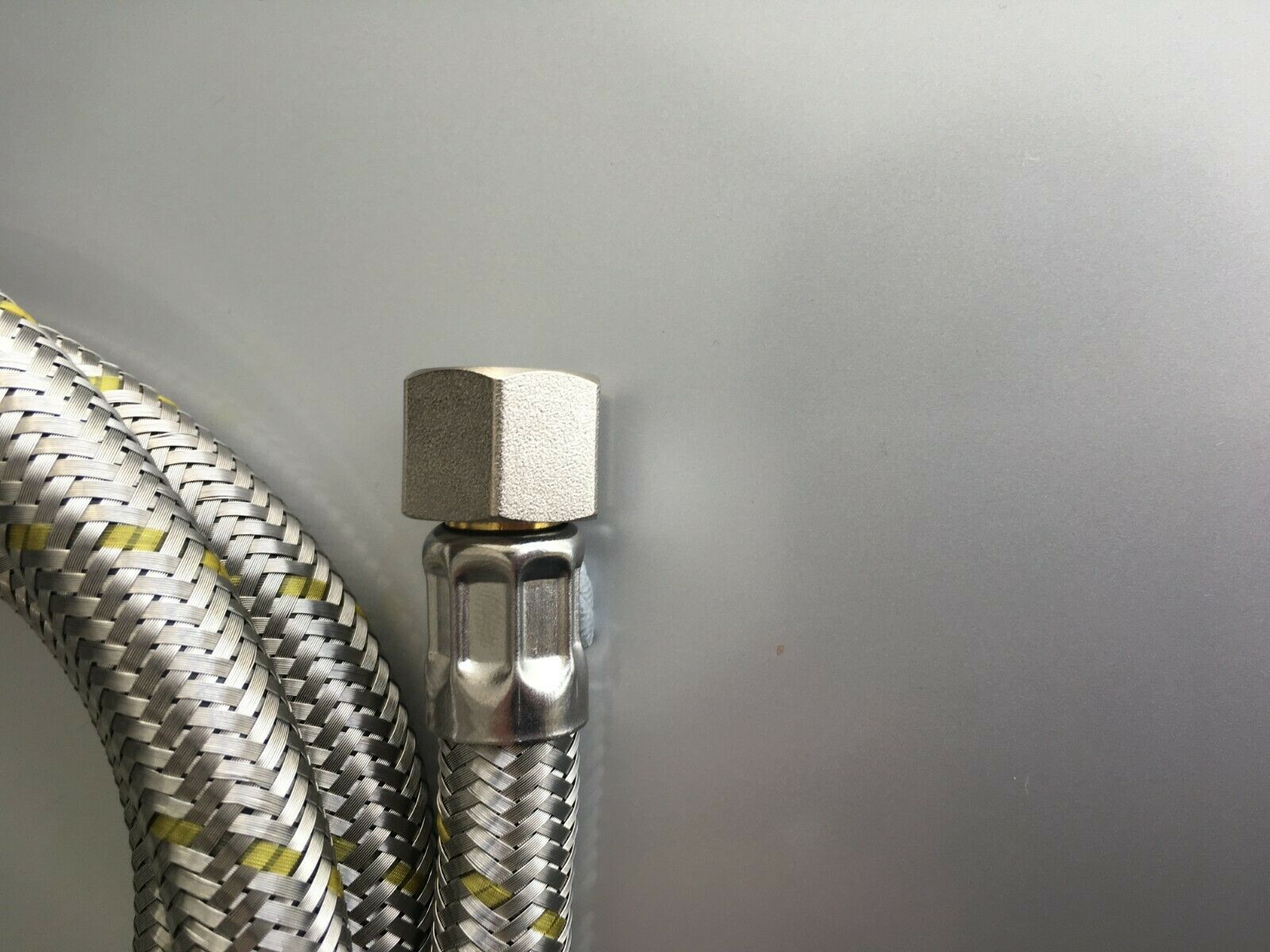 Gas Bayonet Braided Hose 2m x 3/8 10FF SAE - Image 2